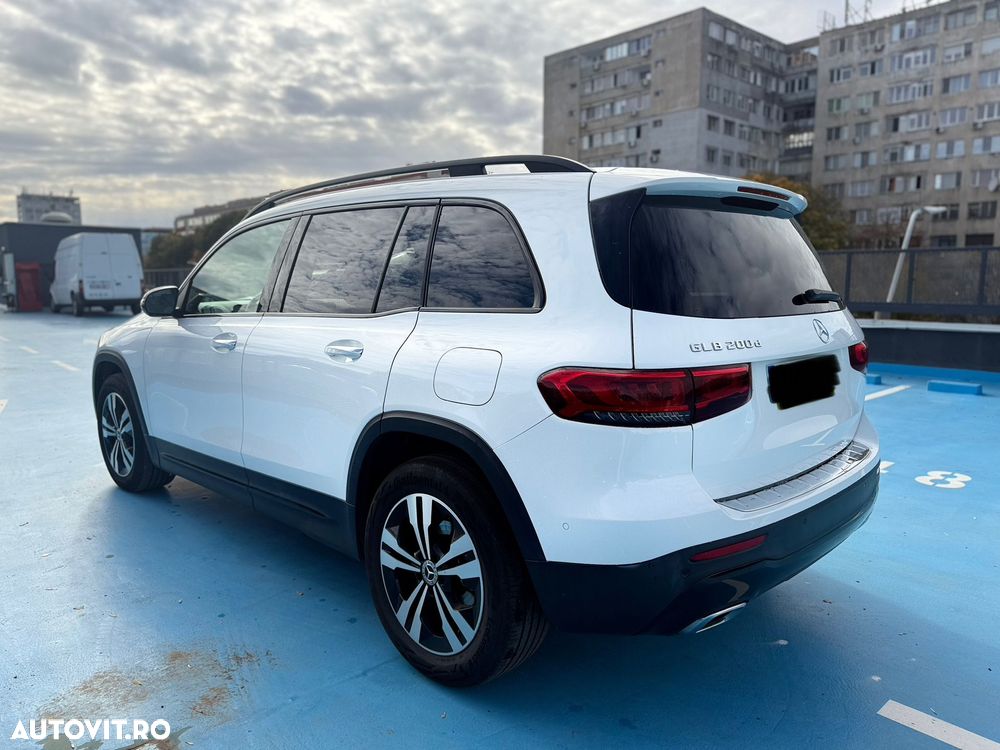 Mercedes-Benz GLB 200 d 8G-DCT - 3
