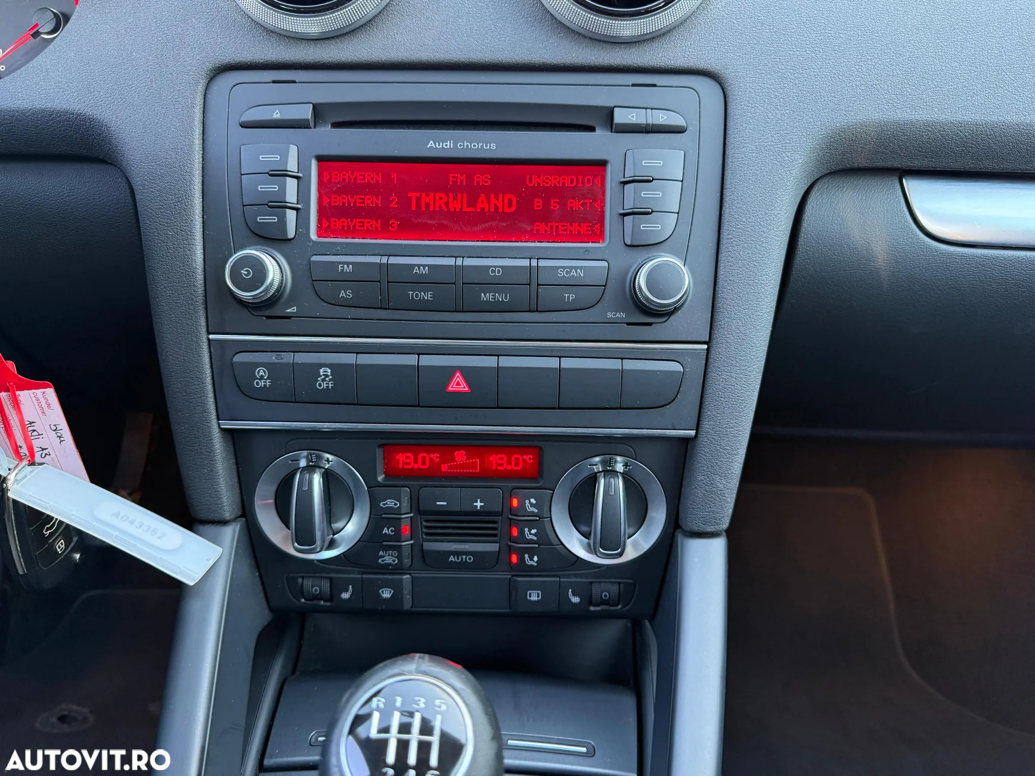 Audi A3 1.2 TFSI Sportback Attraction - 8