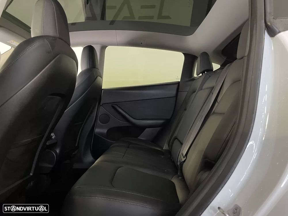 Tesla Model Y Long Range Tração Integral - 16