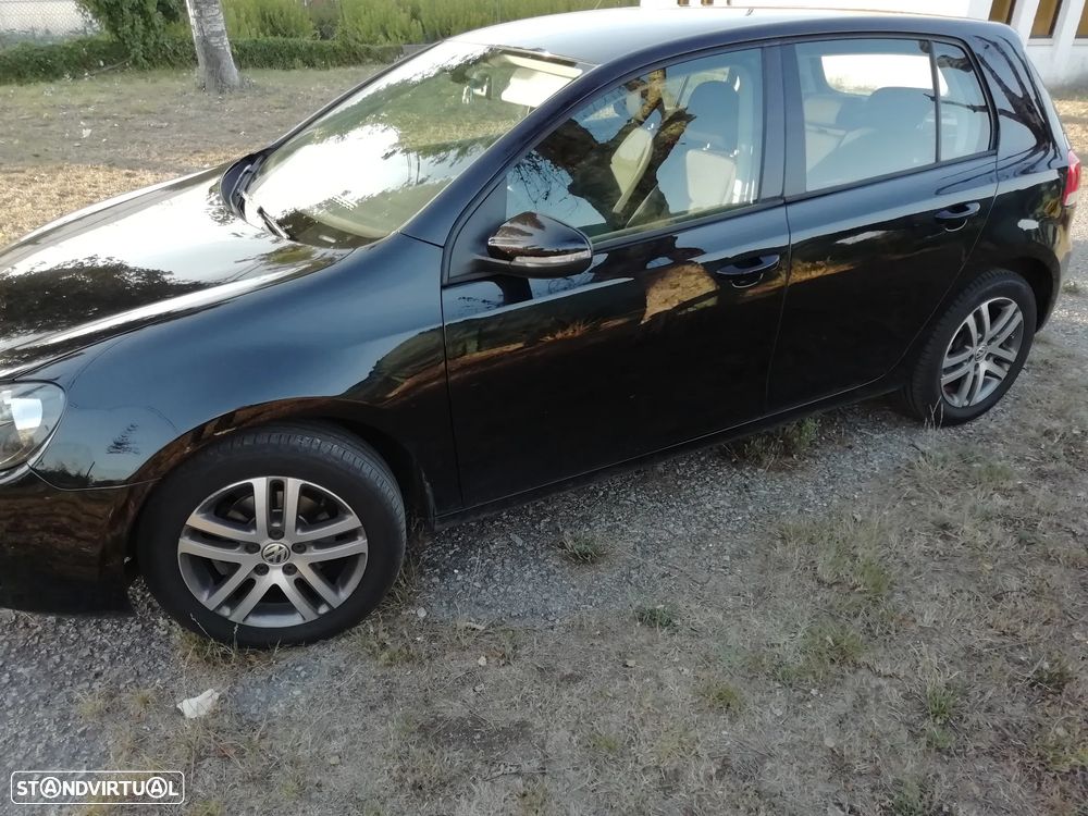 VW Golf 1.6 TDi Confortline - 2