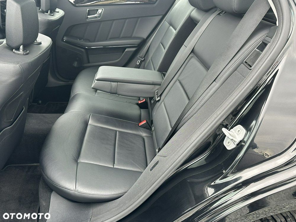 Mercedes-Benz Klasa E - 8