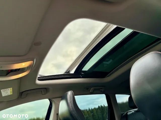 Volvo XC 60 D4 Drive-E Ocean Race - 17