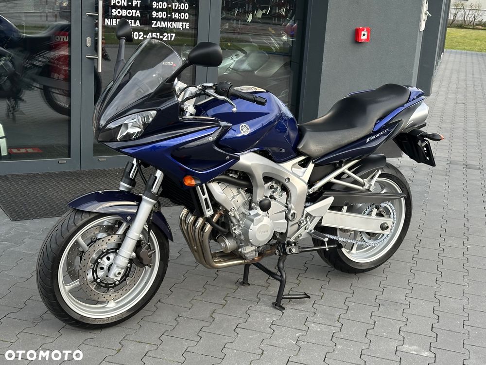 Yamaha FZ6 - 24