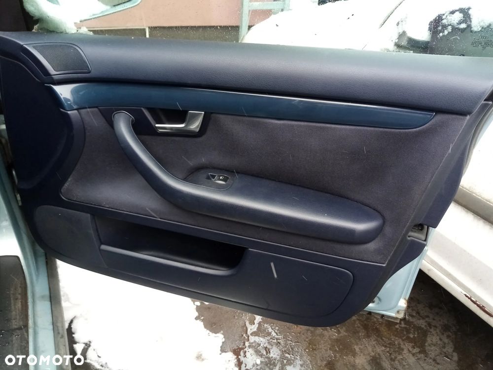 AUDI A4 B6 1.9 TDI AVB - STEROWNIK ABS POMPA - 23