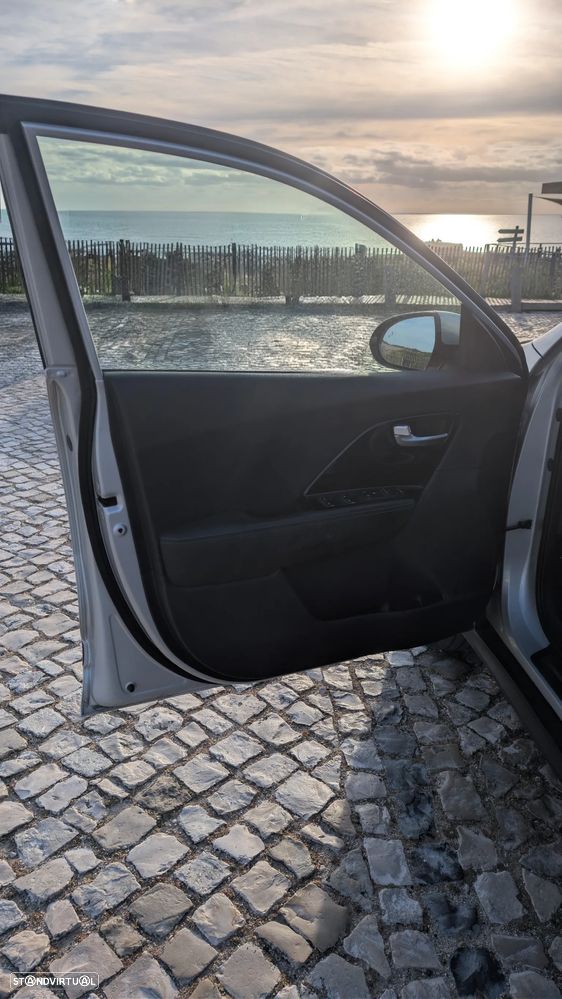 Kia Niro - 10
