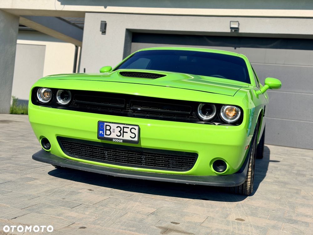 Dodge Challenger 5.7 R/T - 26