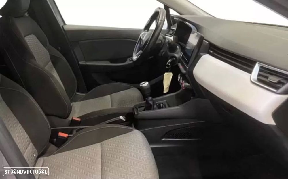 Renault Clio 1.0 TCe Evolution - 8