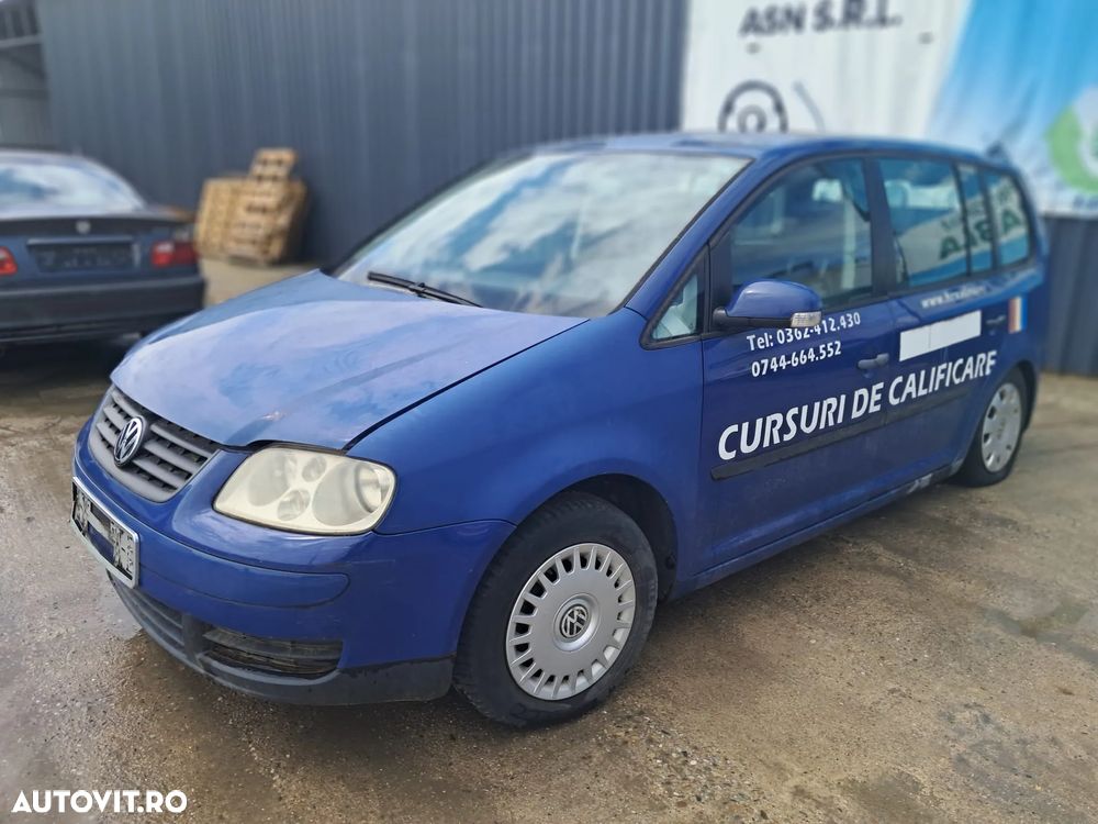 Dezmembrez Volkswagen Touran 2004 MONOVOLUM 1.6 FSI, benzină, COD MOTOR : BAG - 4