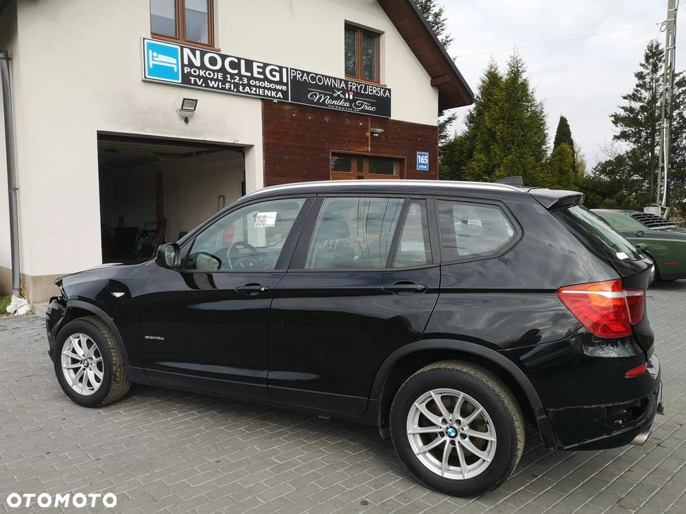 BMW X3 sDrive18d - 9