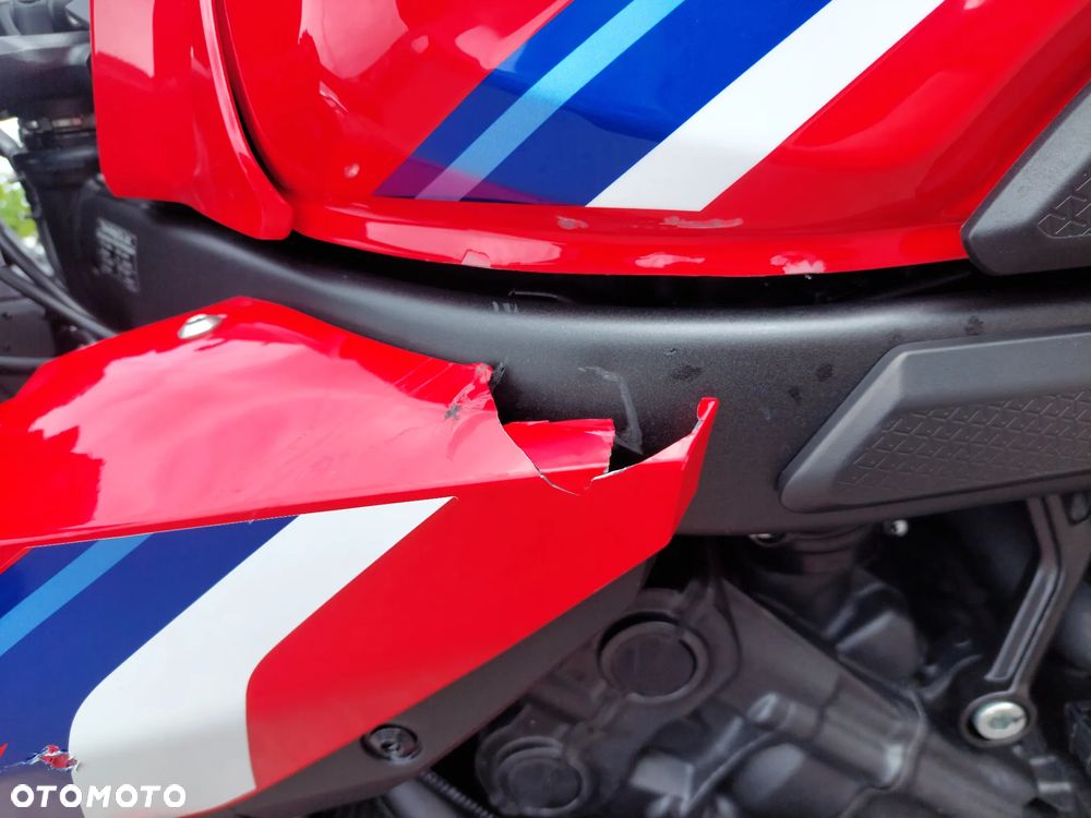 Honda CBR - 16