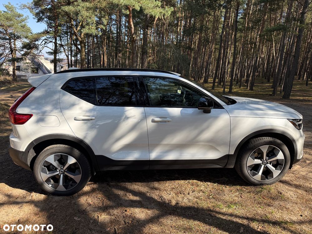 Volvo XC 40 B5 AWD Ultimate Dark - 3