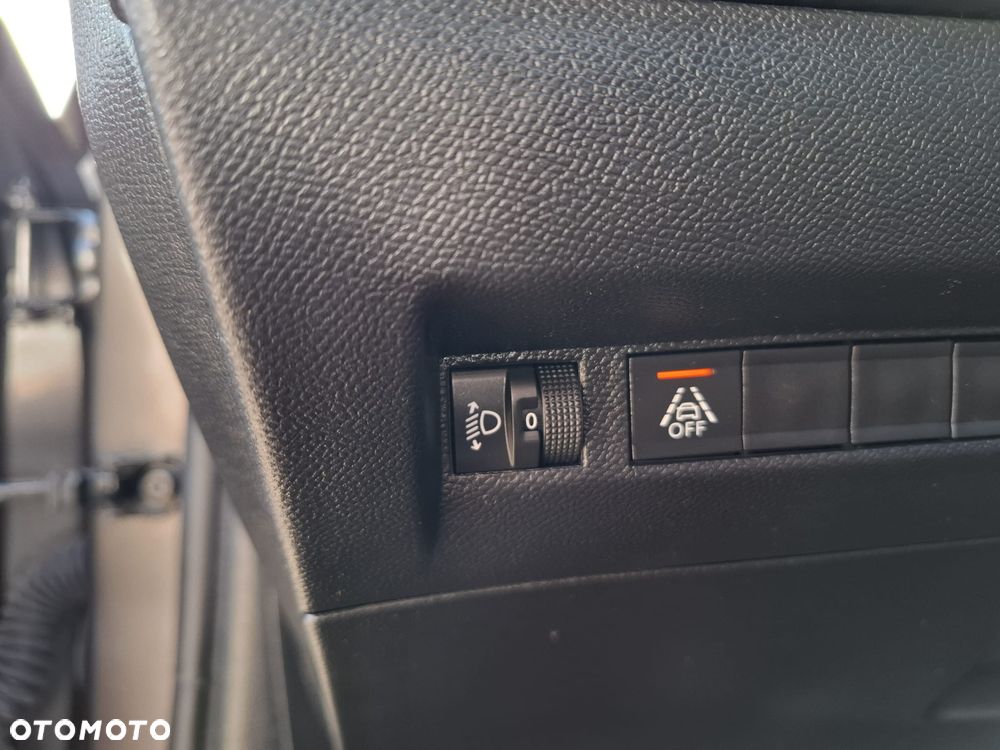 Peugeot 208 PureTech 75 Active Pack - 21