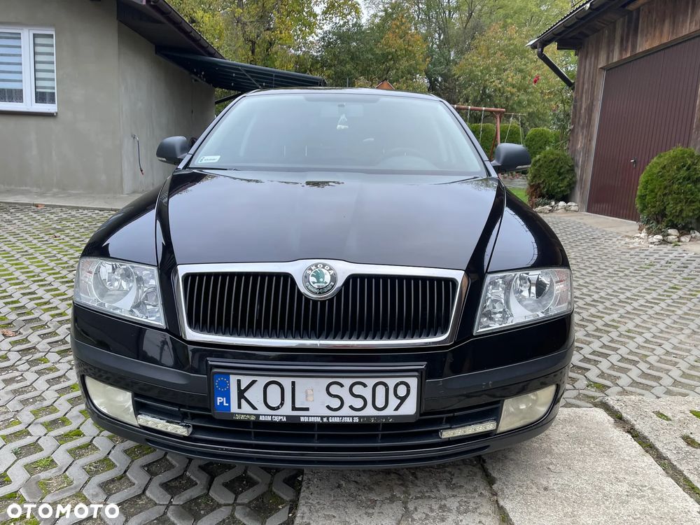 Skoda Octavia 2011 photo 3