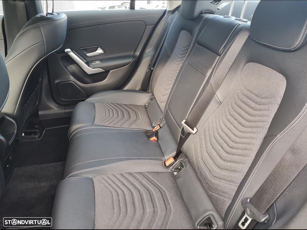 Mercedes-Benz CLA 250 e Style Plus - 11