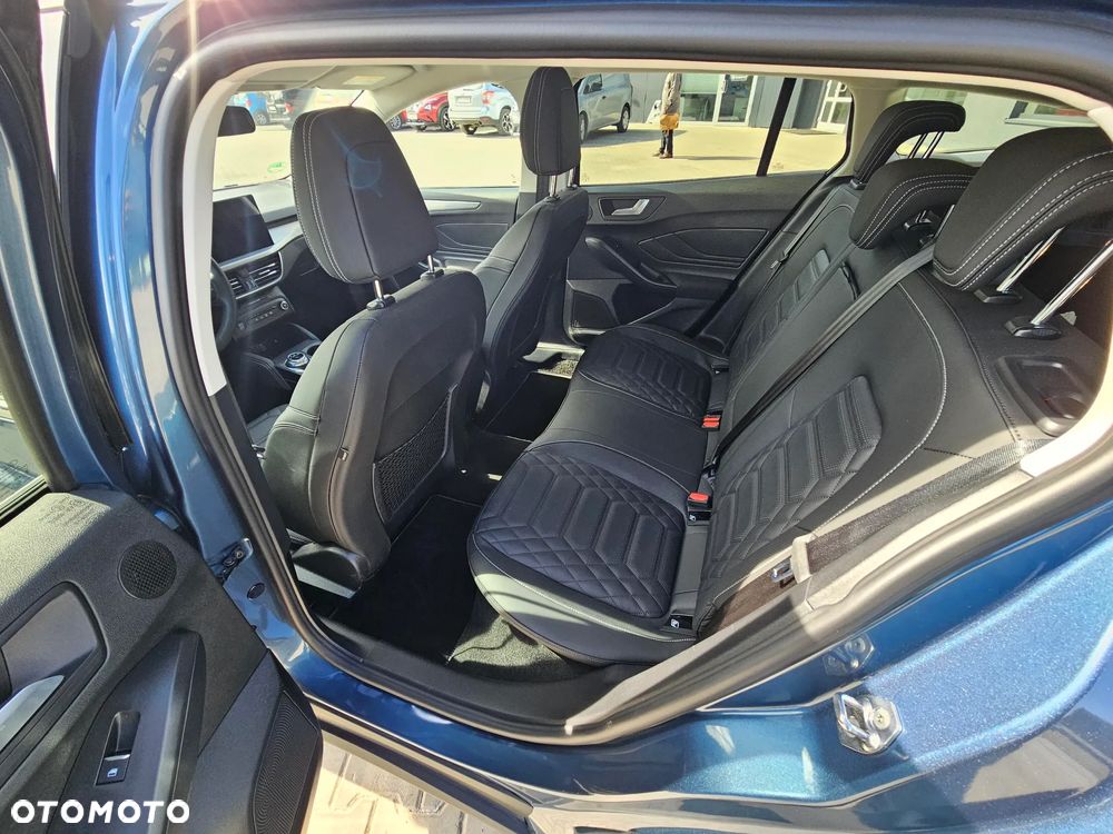Ford Focus 1.5 EcoBlue STart-Stopp-System TITANIUM X - 16