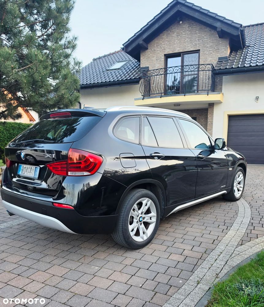 BMW X1 xDrive18d - 3