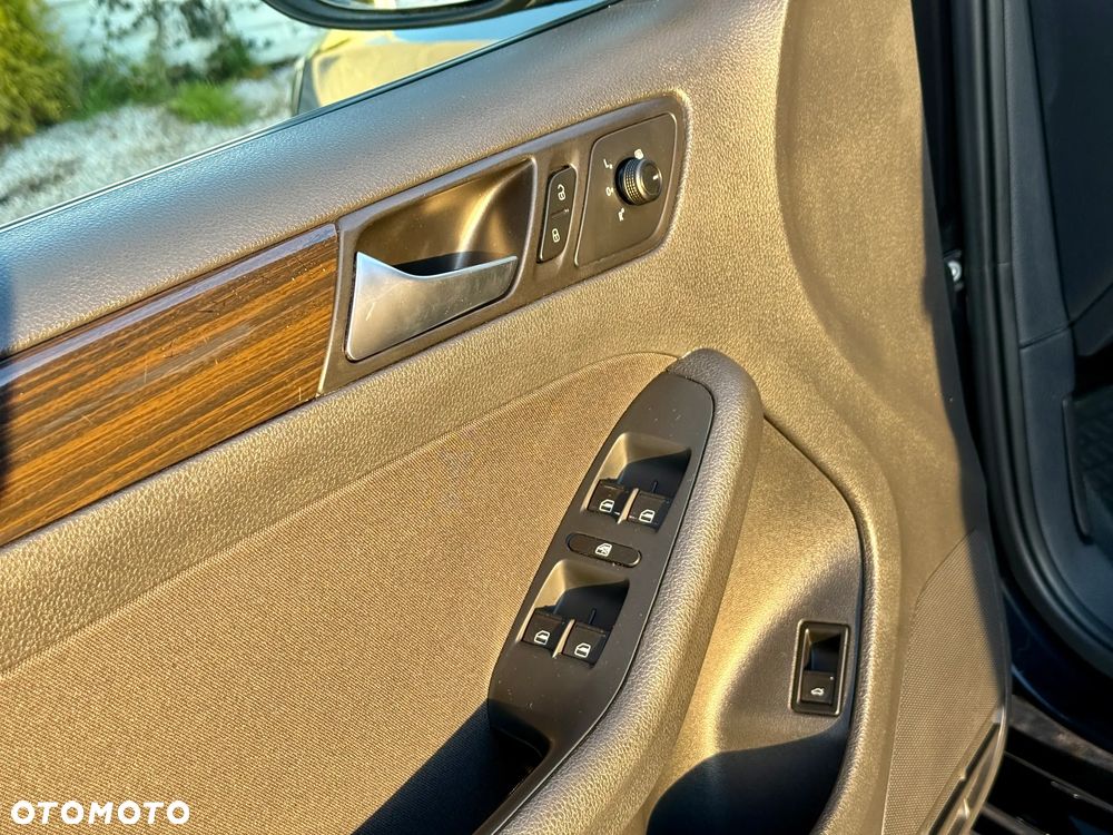 Volkswagen Jetta 2.0 TDI DPF BMT Comfortline - 13