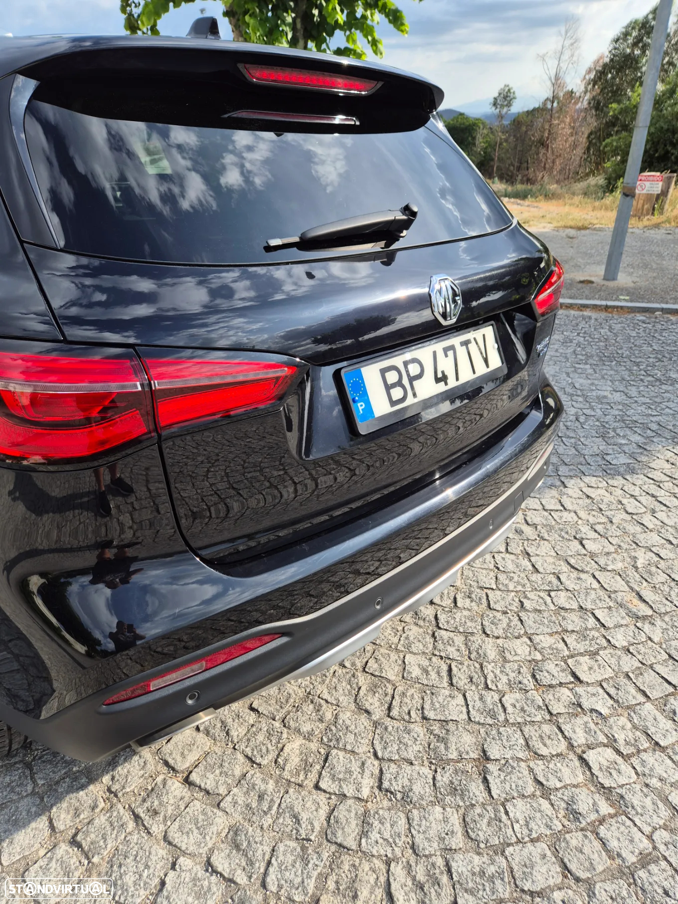 MG EHS 1.5 T-GDI Plug-in Hybrid Luxury - 9
