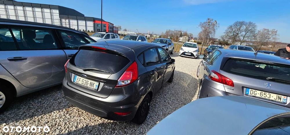 Ford Fiesta - 5