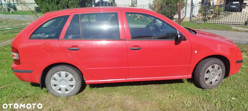 Skoda Fabia - 4