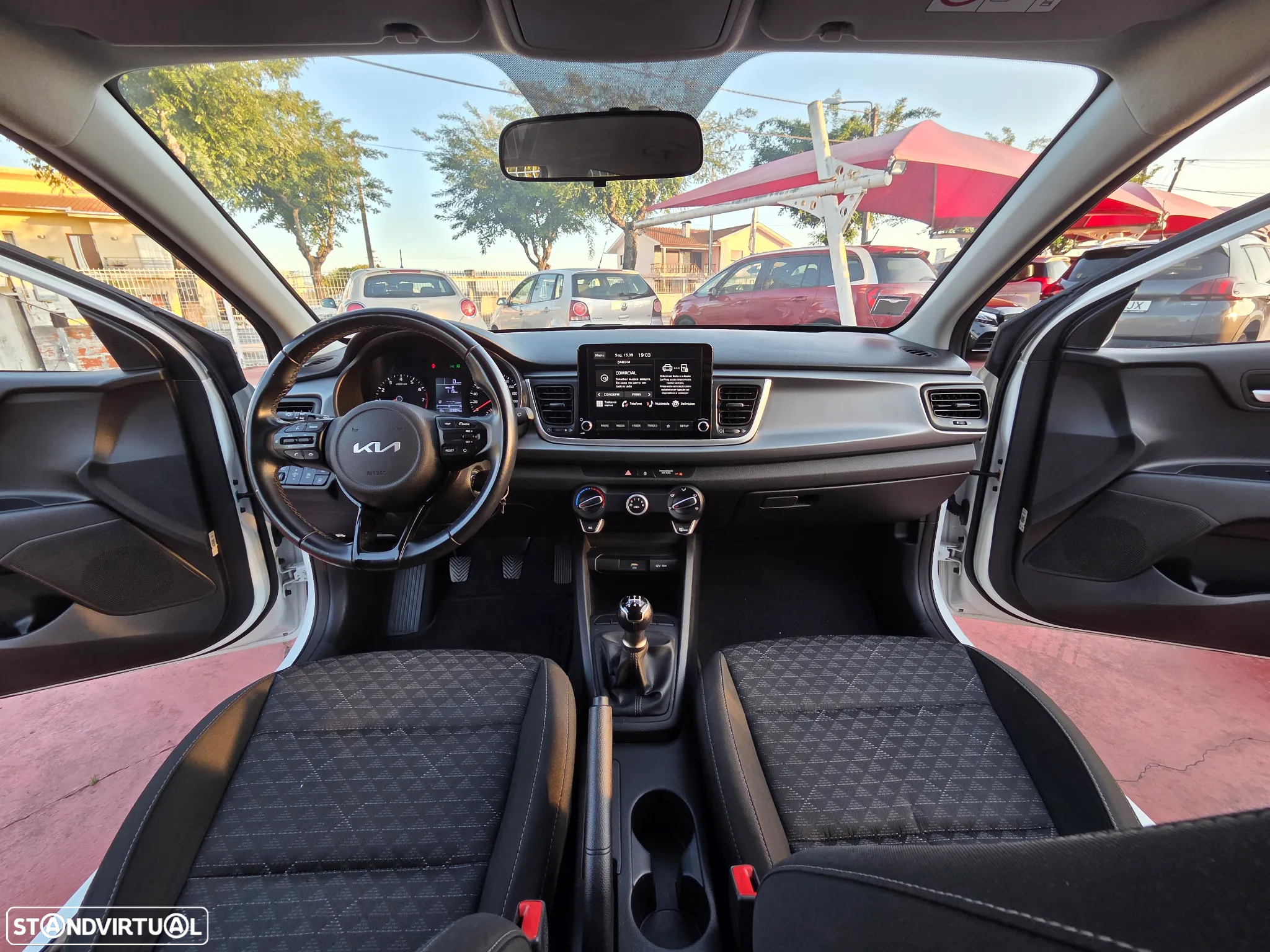 Kia Rio 1.2 CVVT Dynamic - 29