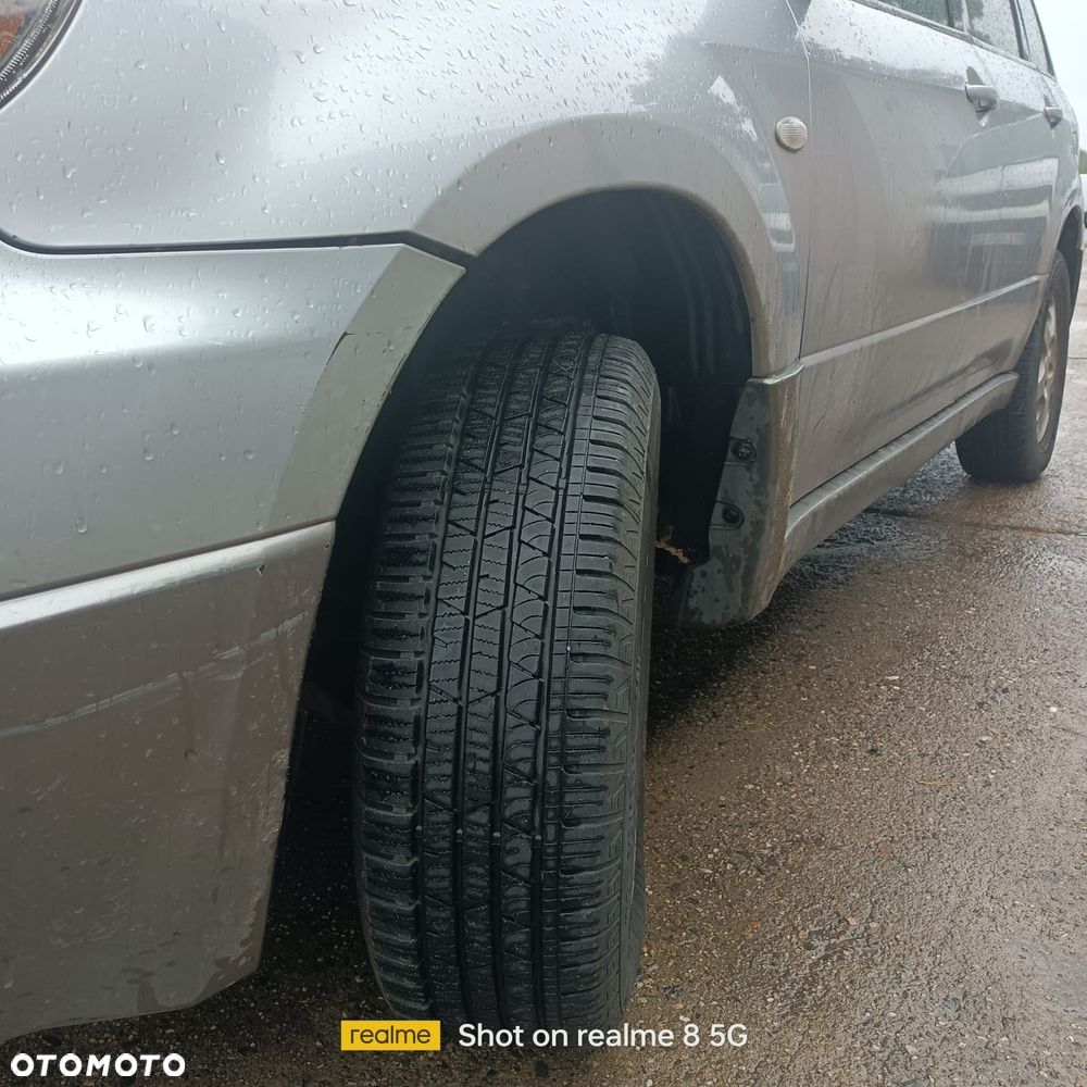 Mitsubishi Outlander - 2