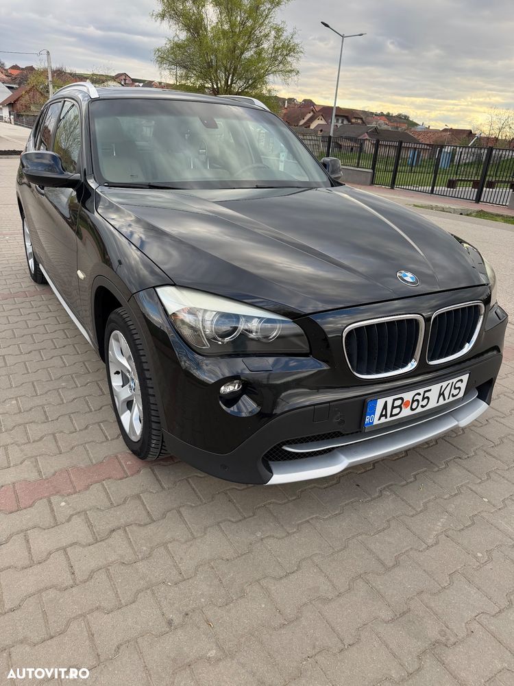 BMW X1 xDrive20d - 12