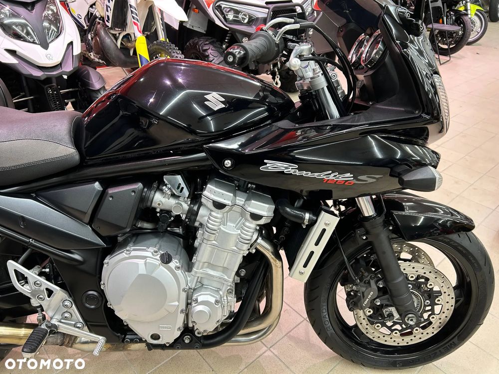 Suzuki Bandit - 4