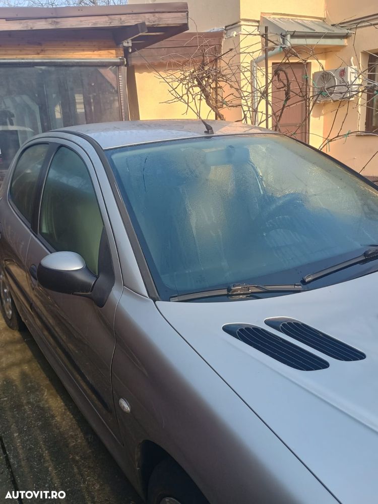 Peugeot 206 - 2