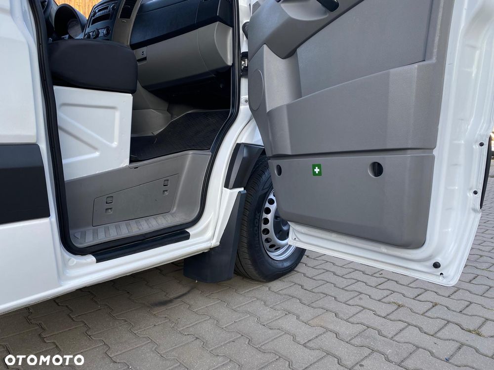 Mercedes-Benz Sprinter - 19