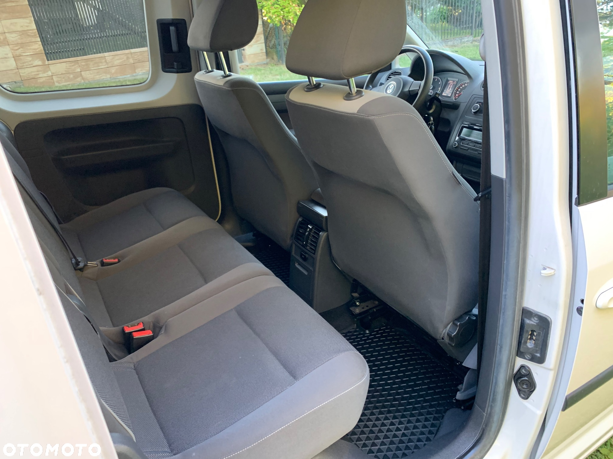 Volkswagen Caddy 1.6 TDI Trendline DSG - 9