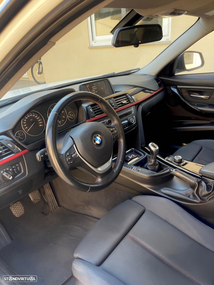BMW 318 d xDrive Line Sport - 5