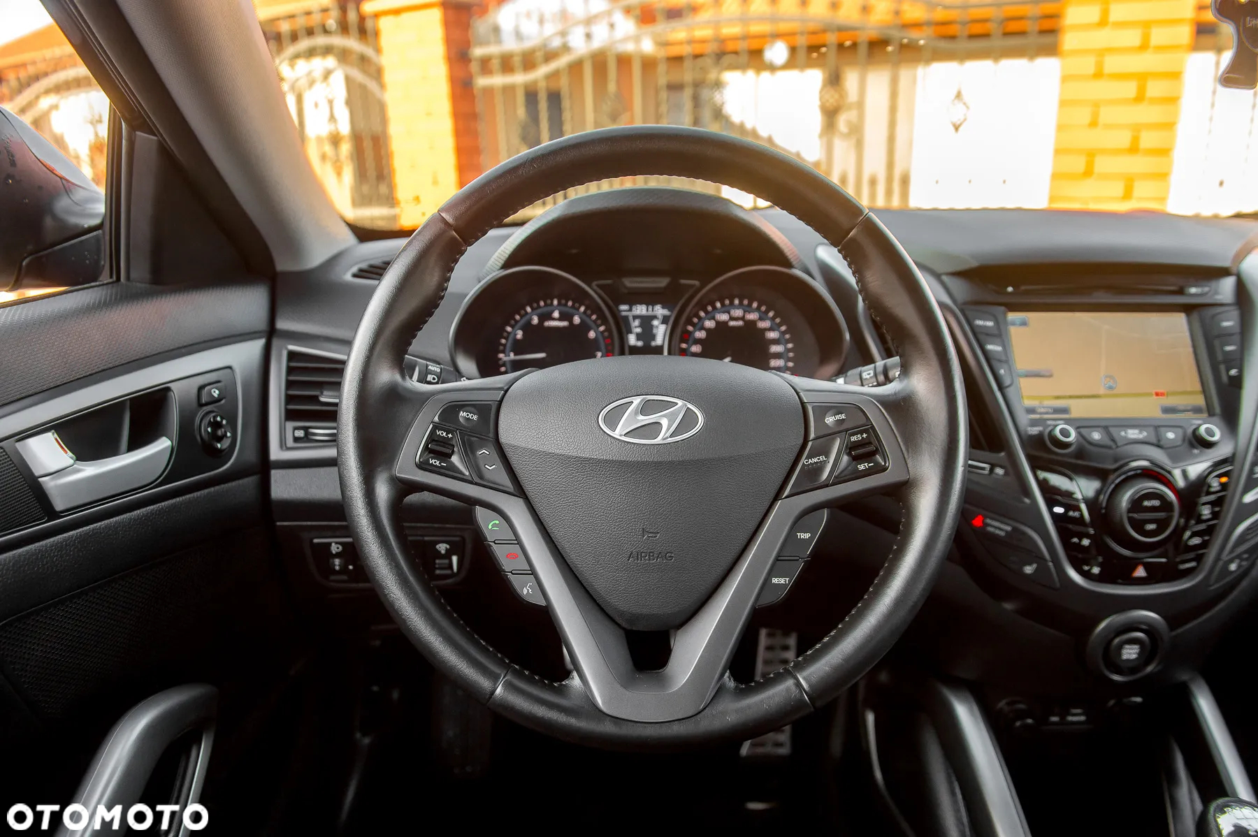 Hyundai Veloster 1.6 Turbo Premium - 22