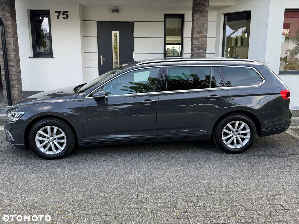 Volkswagen Passat 2.0 TDI SCR DSG Business - 14