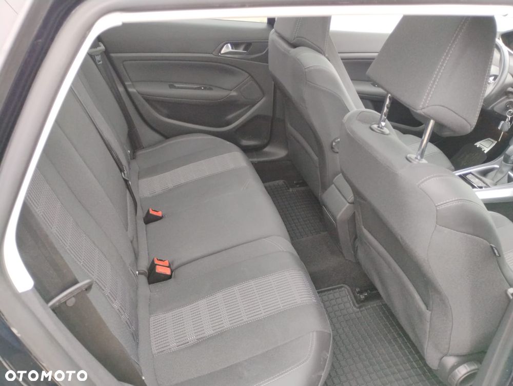 Peugeot 308 BlueHDi FAP 120 EAT6 Stop & Start Allure - 16