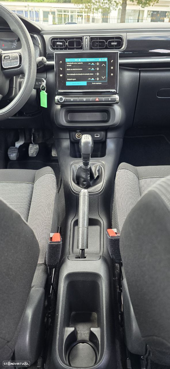 Citroën C3 1.2 PureTech Shine - 14