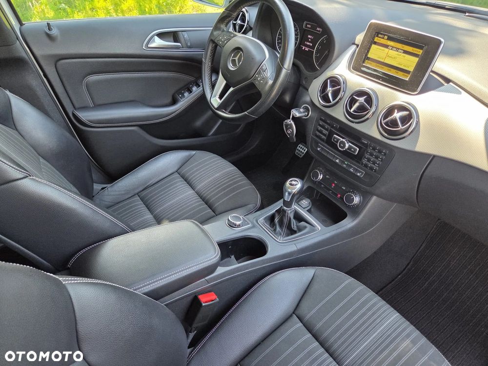 Mercedes-Benz Klasa B 180 BlueEFFICIENCY Edition Style - 5