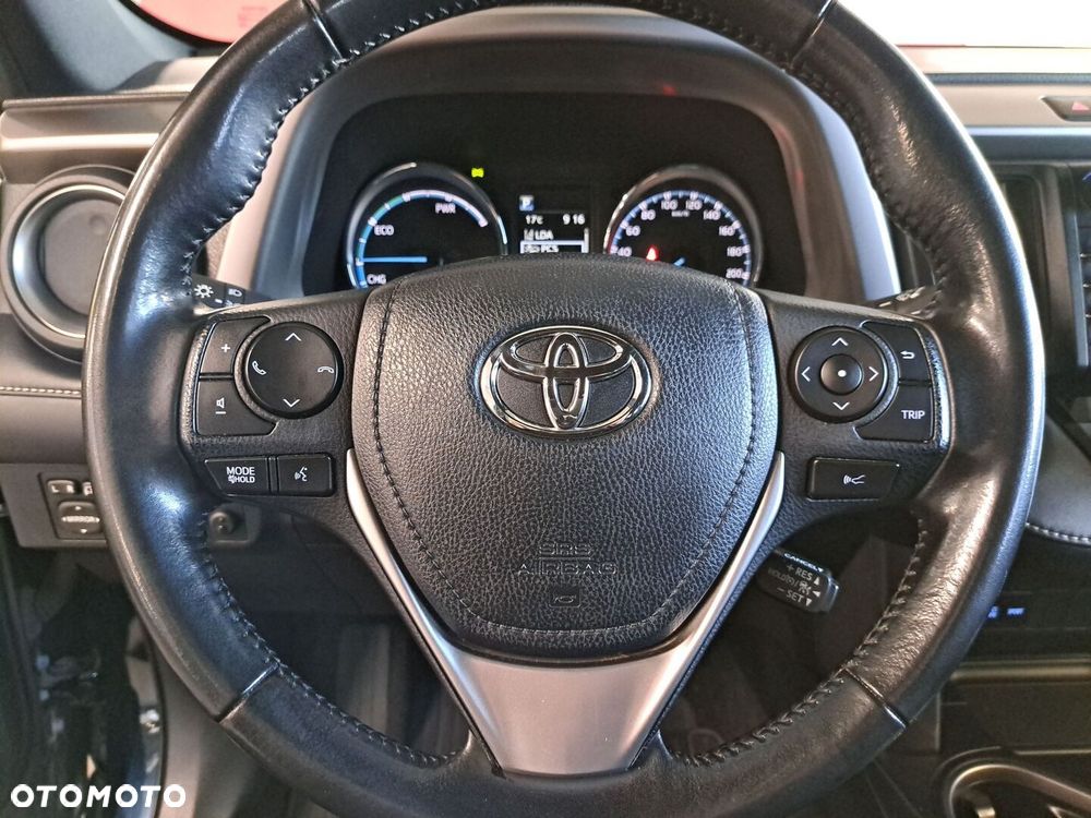 Toyota RAV4 Hybrid Premium 4x4 - 34