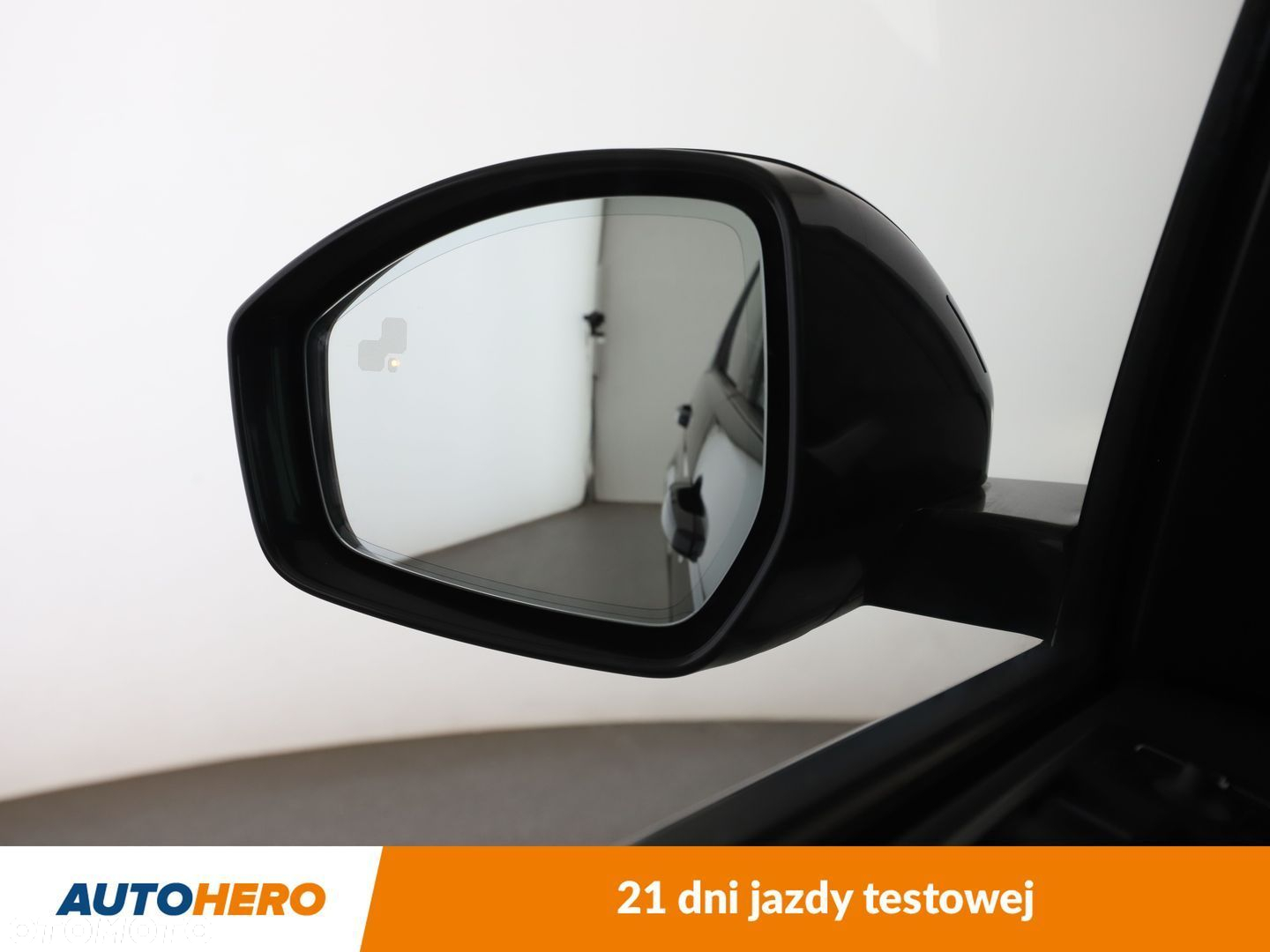 Land Rover Discovery Sport - 31
