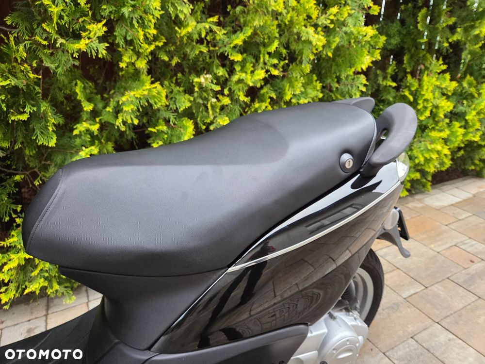 Piaggio FLY - 17