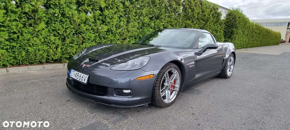 Chevrolet Corvette - 1