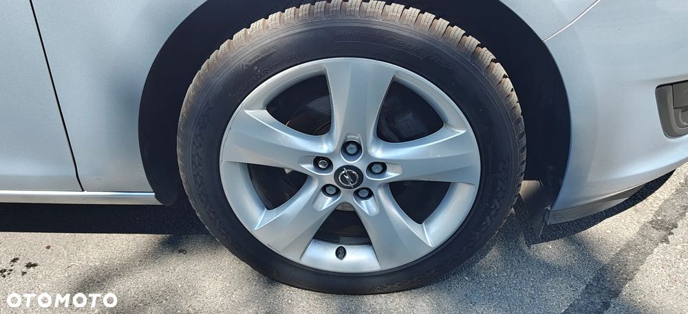 Opel Astra 1.4 Turbo Cosmo - 11