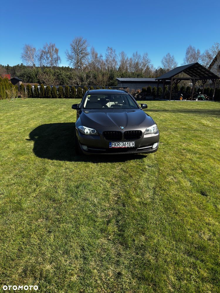 BMW Seria 5 520d Blue Performance - 3