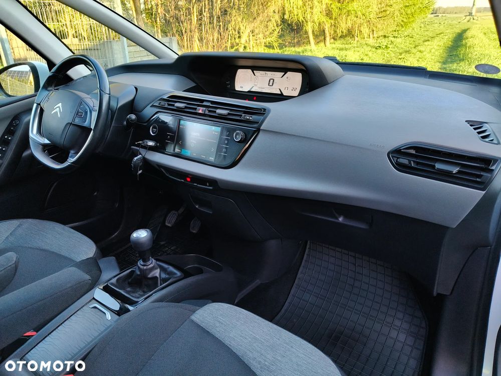 Citroën C4 Picasso - 23