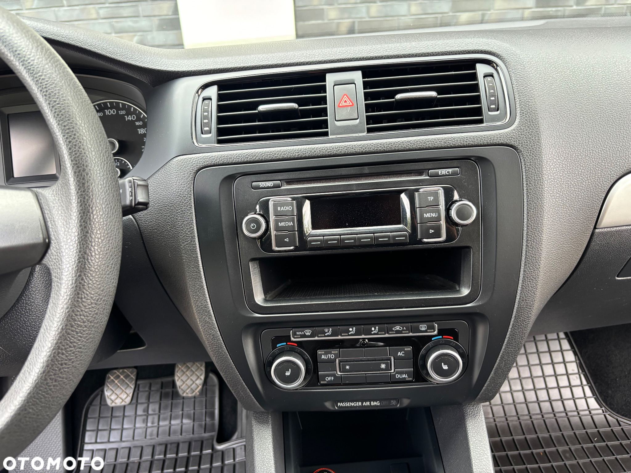 Volkswagen Jetta 1.2 TSI BMT Comfortline - 8