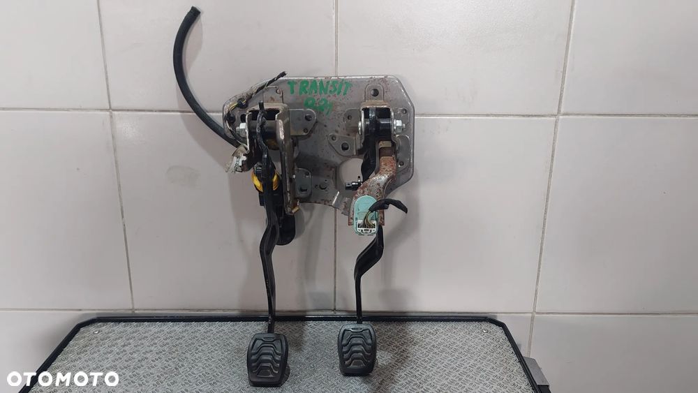 PEDAŁ HAMULCA SPRZĘGŁA FORD TRANSIT MK8 R2021 2,0TDCI - 1