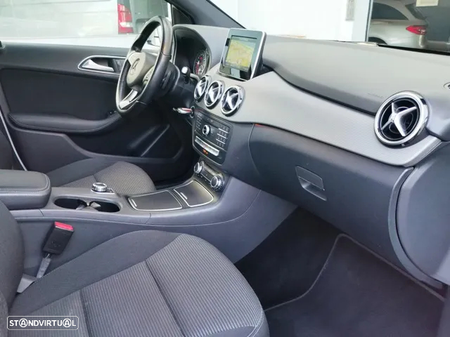 Mercedes-Benz B 180 d Style Aut. - 13