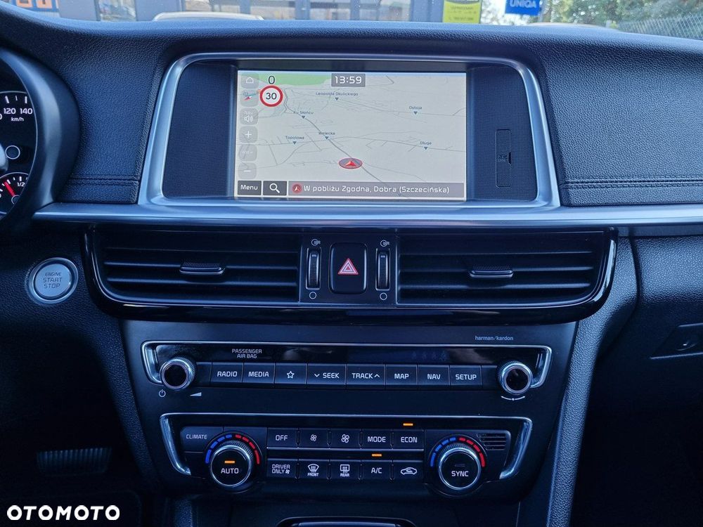 Kia Optima - 20