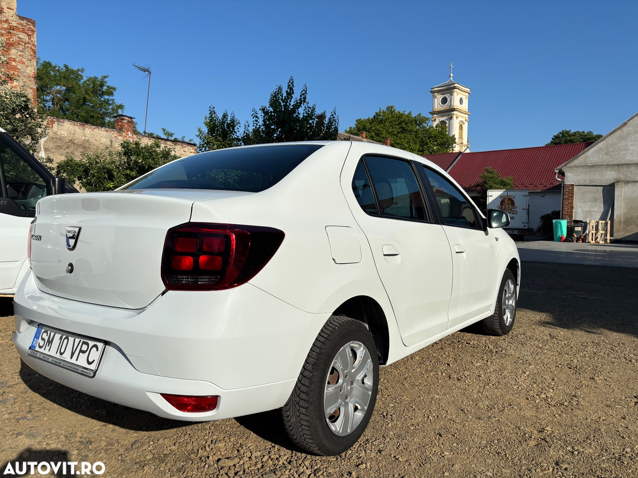 Dacia Logan 1.5 Blue dCi Laureate - 3