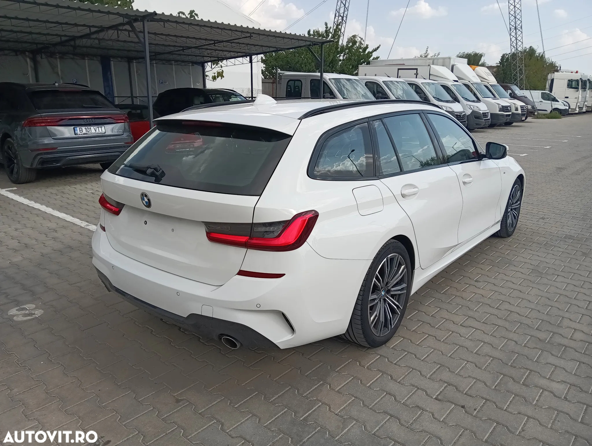 BMW Seria 3 318d Touring Aut. M Sport - 4